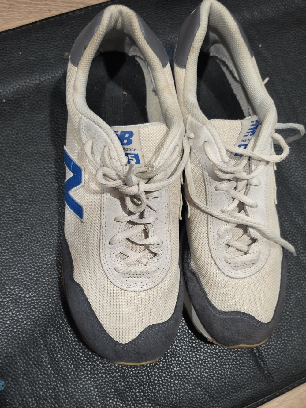 New Balance Men's Cream and Blue Casual Sneakers